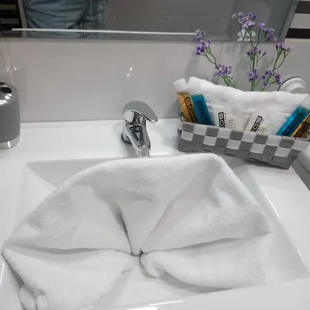 5' Cc Yumbo Apartamento